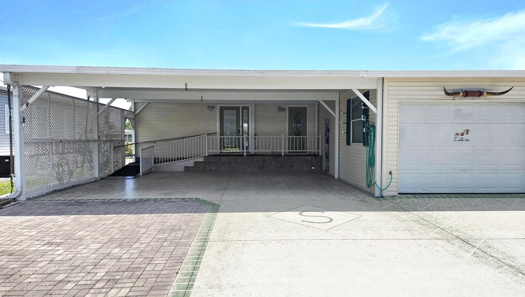 1604 SW 35th Circle, Okeechobee, FL 34974