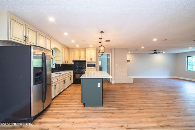 1925 STATE ROAD 16, Green Cove Springs, FL 32043