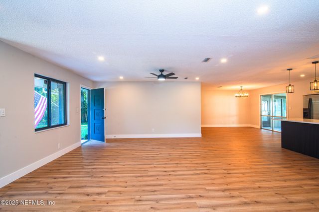 1925 STATE ROAD 16, Green Cove Springs, FL 32043