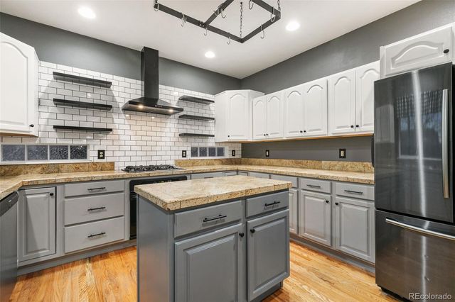 5747 Wolf Village Drive, Colorado Springs, CO 80924