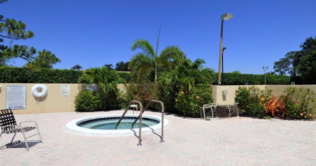 2665 NW 7th Court C, Delray Beach, FL 33445