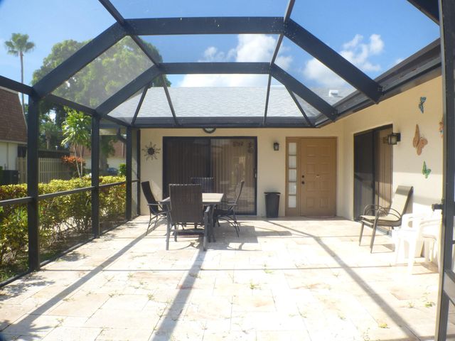 2665 NW 7th Court C, Delray Beach, FL 33445