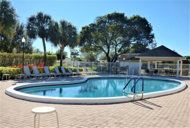 2665 NW 7th Court C, Delray Beach, FL 33445