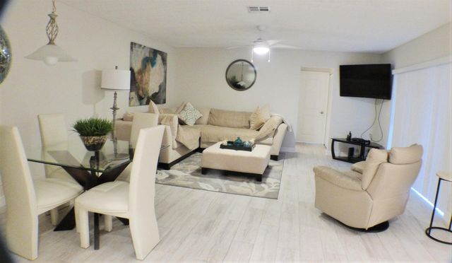 2665 NW 7th Court C, Delray Beach, FL 33445