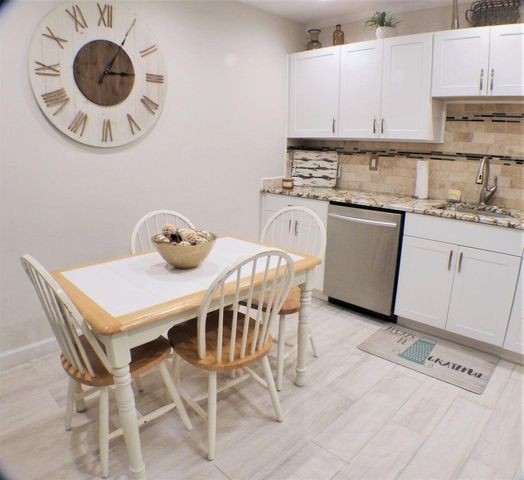 2665 NW 7th Court C, Delray Beach, FL 33445