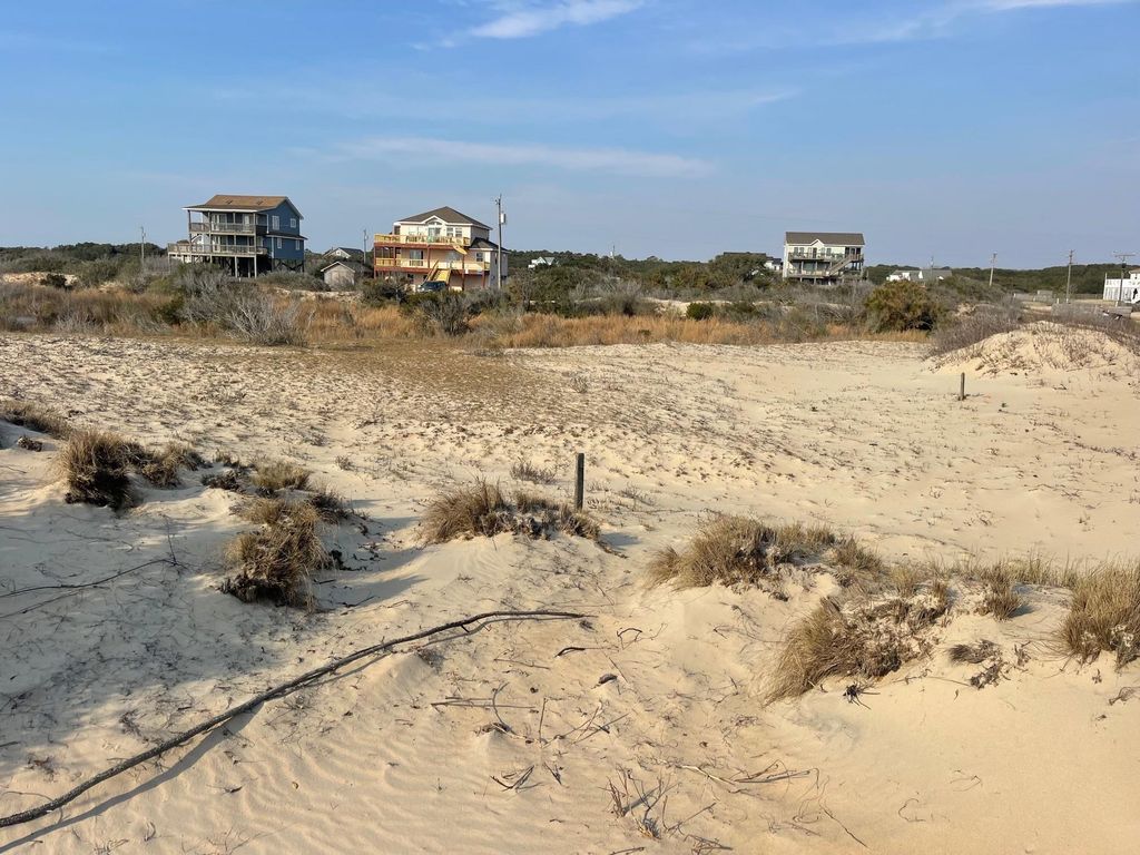Image 1 of property listing at 1694 Sandpiper Road Lot #2, Corolla, NC 27927