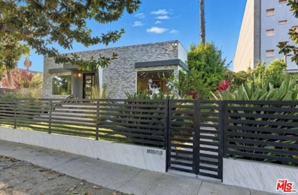 Image 1 of property listing at 10915 Ayres Avenue, Los Angeles, CA 90064