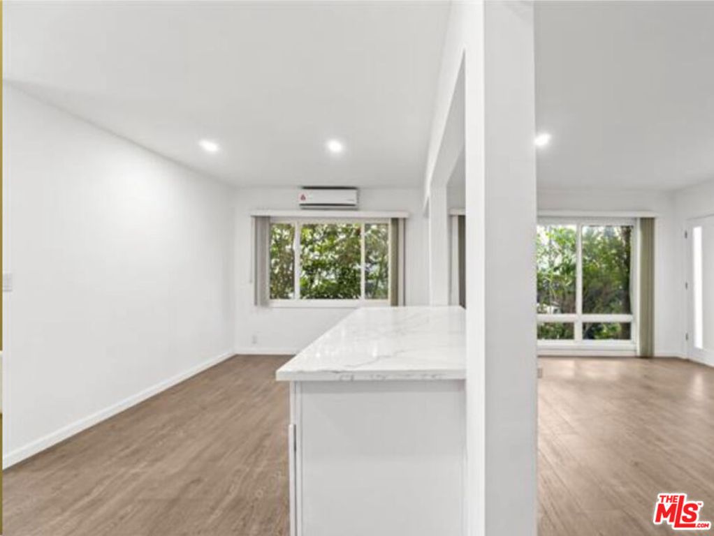 Image 30 of property listing at 10915 Ayres Avenue, Los Angeles, CA 90064