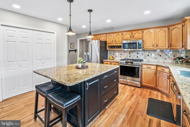 1414 SWAN LN, Mullica Hill, NJ 08062