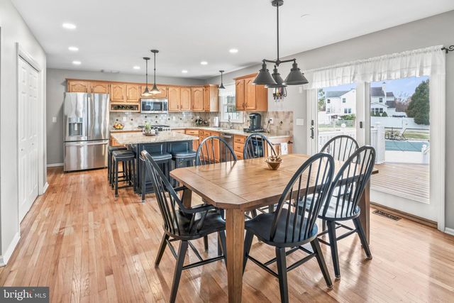 1414 SWAN LN, Mullica Hill, NJ 08062