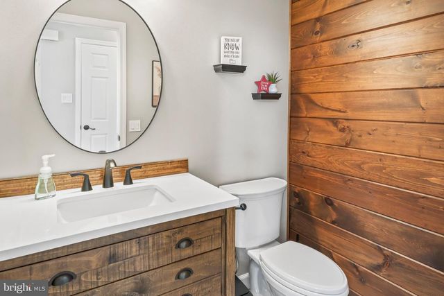 1414 SWAN LN, Mullica Hill, NJ 08062