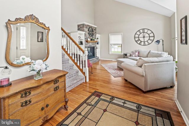 1414 SWAN LN, Mullica Hill, NJ 08062