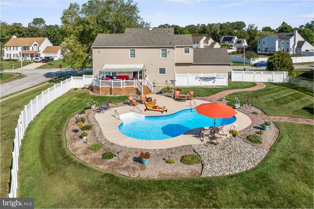 1414 SWAN LN, Mullica Hill, NJ 08062