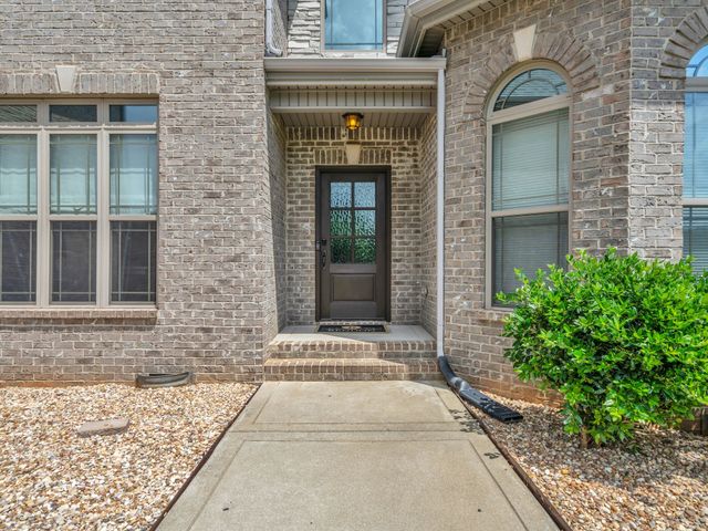 4443 Hickory Wild Ct, Clarksville, TN 37040