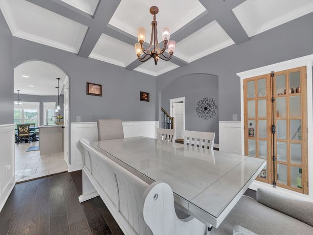 4443 Hickory Wild Ct, Clarksville, TN 37040
