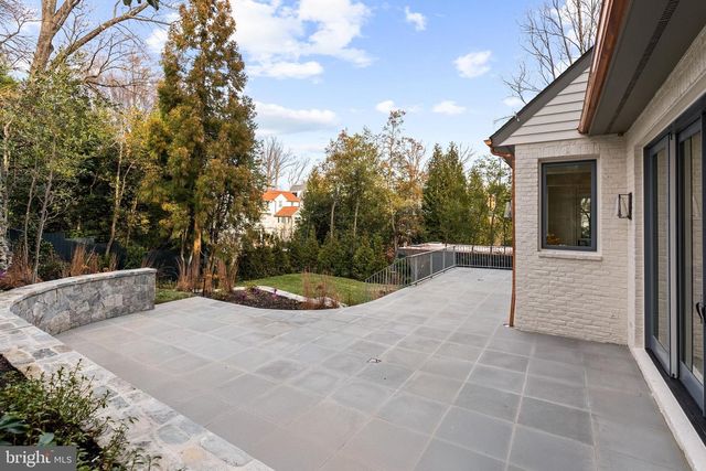 4433 CATHEDRAL AVE NW, Washington, DC 20016