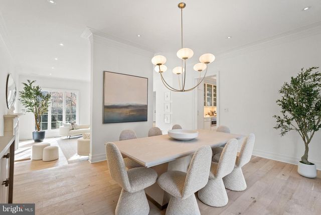 4433 CATHEDRAL AVE NW, Washington, DC 20016