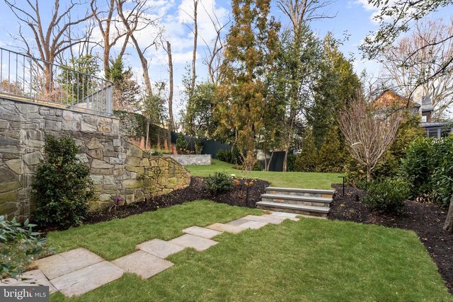 4433 CATHEDRAL AVE NW, Washington, DC 20016