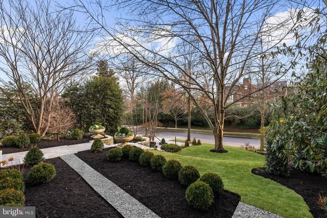 4433 CATHEDRAL AVE NW, Washington, DC 20016