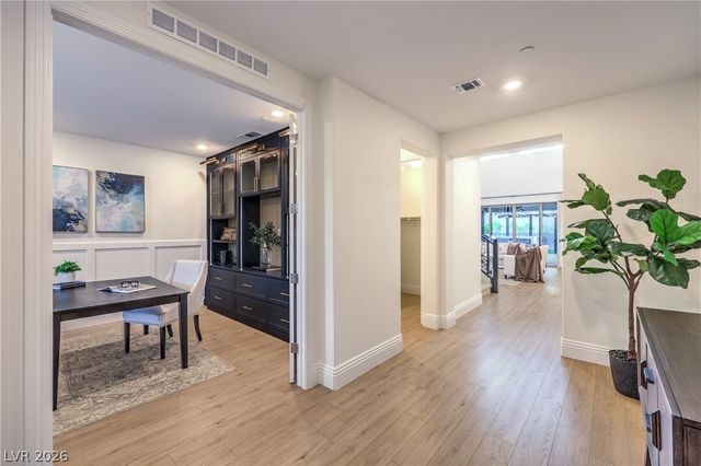 407 Prairie Sun Street, Las Vegas, NV 89138