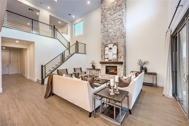 407 Prairie Sun Street, Las Vegas, NV 89138