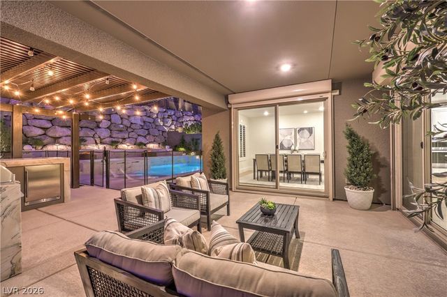 407 Prairie Sun Street, Las Vegas, NV 89138