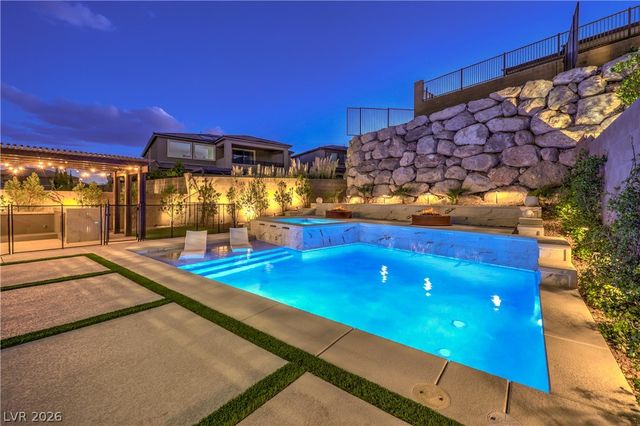 407 Prairie Sun Street, Las Vegas, NV 89138