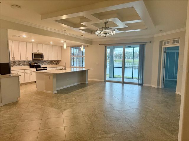 907 TIDEWATER SHORES LOOP 411, Bradenton, FL 34208