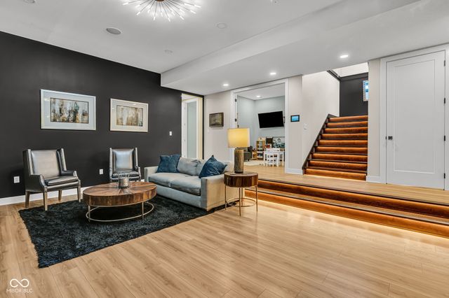 3995 Chapel Hill Court, Bargersville, IN 46106