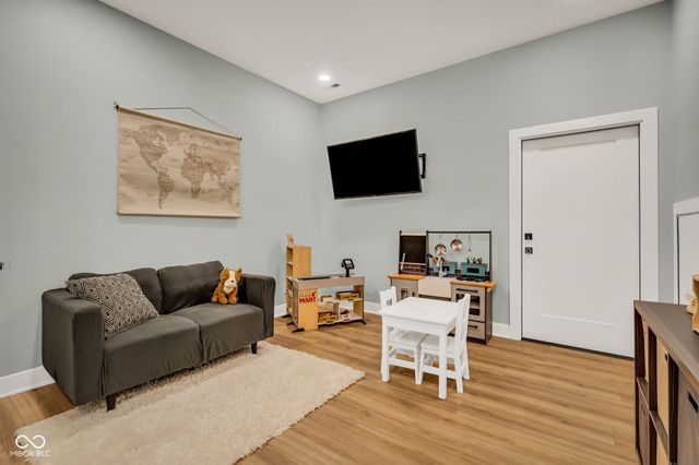 3995 Chapel Hill Court, Bargersville, IN 46106