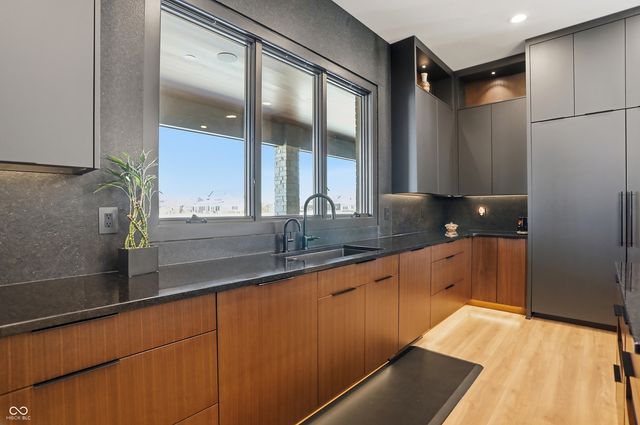 3995 Chapel Hill Court, Bargersville, IN 46106