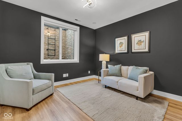 3995 Chapel Hill Court, Bargersville, IN 46106