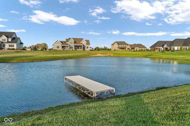 3995 Chapel Hill Court, Bargersville, IN 46106