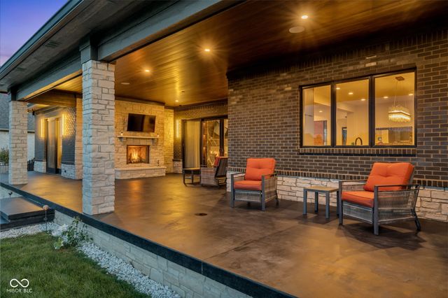 3995 Chapel Hill Court, Bargersville, IN 46106