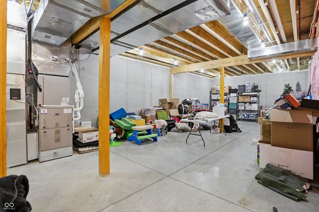 3995 Chapel Hill Court, Bargersville, IN 46106