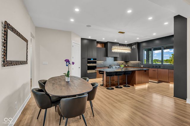 3995 Chapel Hill Court, Bargersville, IN 46106