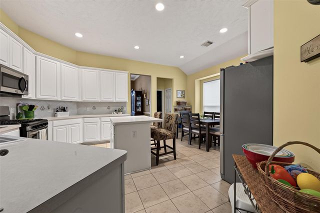 14811 Cumberland Bridge Lane, Sugar Land, TX 77498