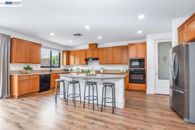 1600 Amber Ln, Brentwood, CA 94513