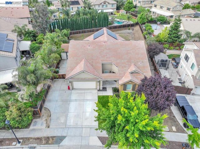1600 Amber Ln, Brentwood, CA 94513