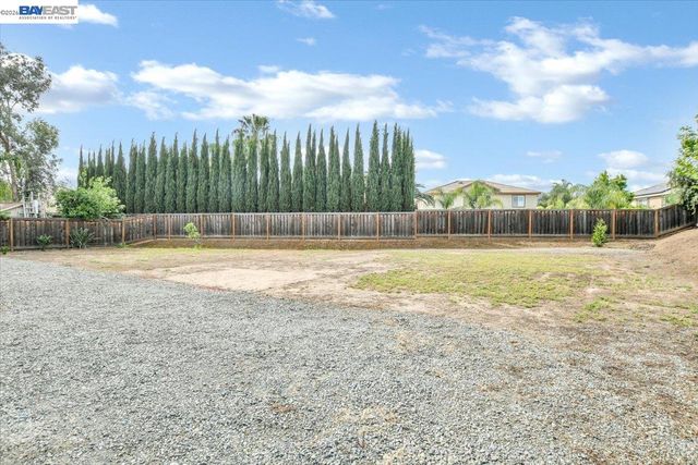1600 Amber Ln, Brentwood, CA 94513