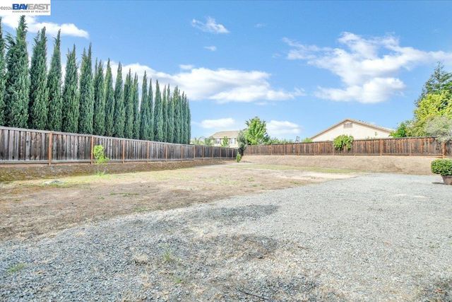 1600 Amber Ln, Brentwood, CA 94513