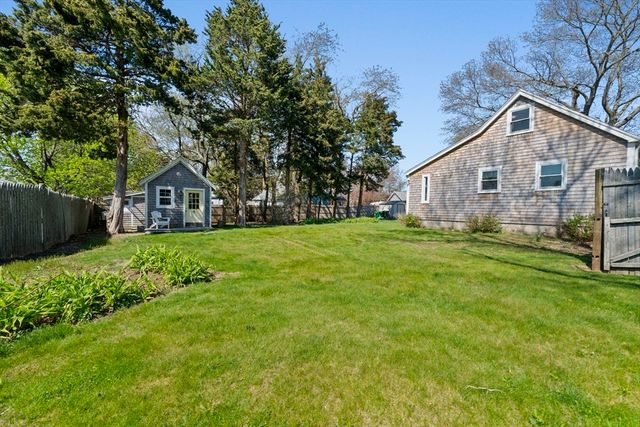 14 Ivy Road, Marshfield, MA 02050