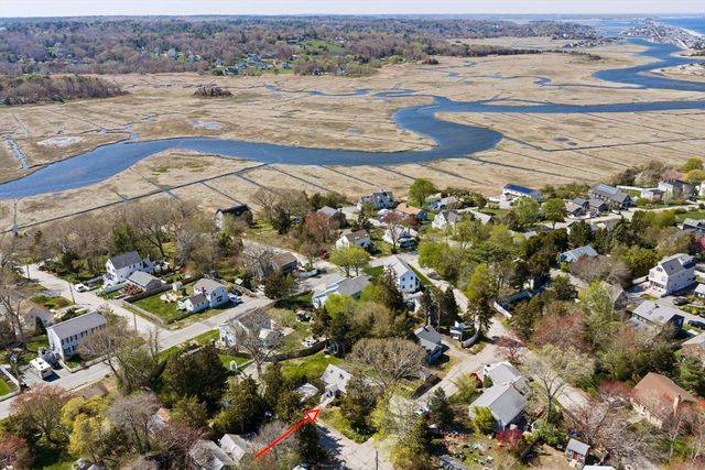 14 Ivy Road, Marshfield, MA 02050