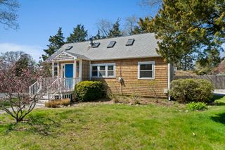 14 Ivy Road, Marshfield, MA 02050
