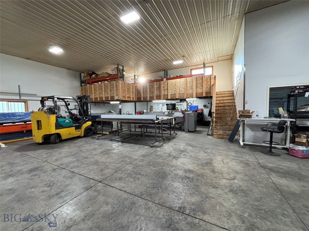 845 Glider Lane C, Belgrade, MT 59714 photo 9