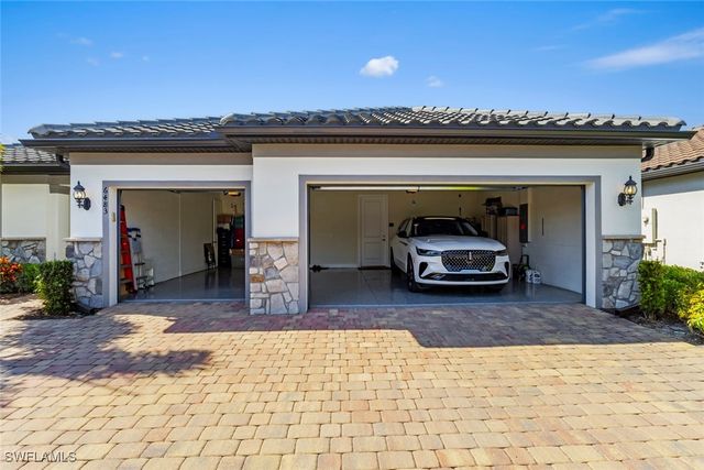 6483 Holiman WAY, Ave Maria, FL 34142