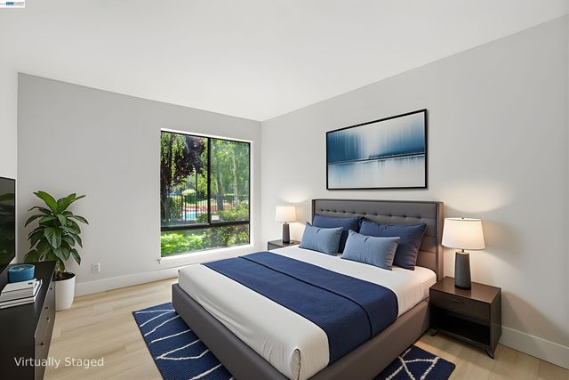 460 N Civic Dr 106, Walnut Creek, CA 94596