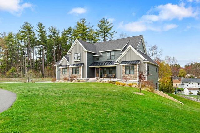 9 Shay Ln, North Reading, MA 01864