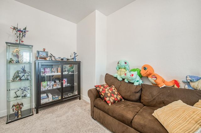 4410 W Langden Drive, Fresno, CA 93722