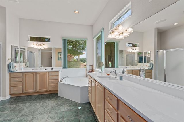 125 Old Chisholm TRL, Georgetown, TX 78633